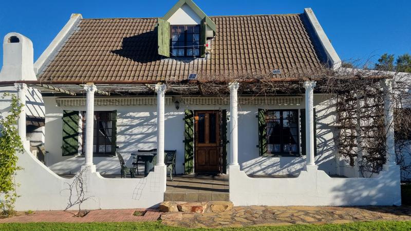 15 Bedroom Property for Sale in Aalwyndal Western Cape